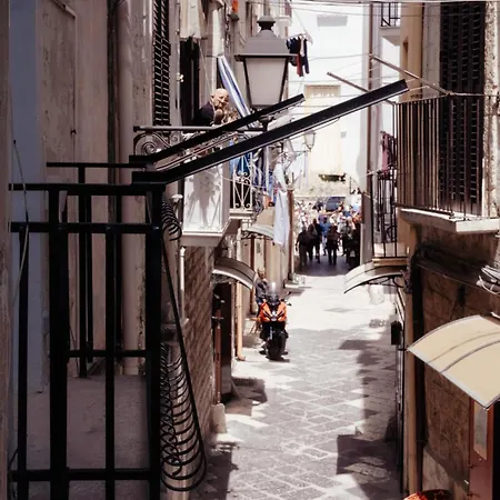 Maison Vittoria فندق مبيت وإفطار باري