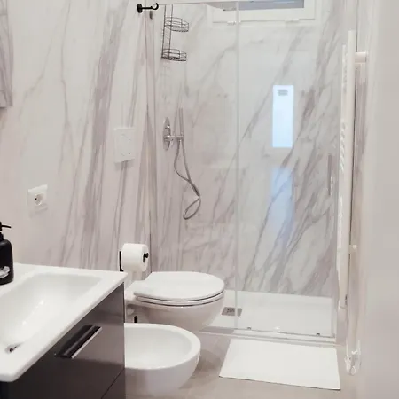 לינה וארוחת בוקר Guesthost - Maison Vittoria Comfortable And 3*