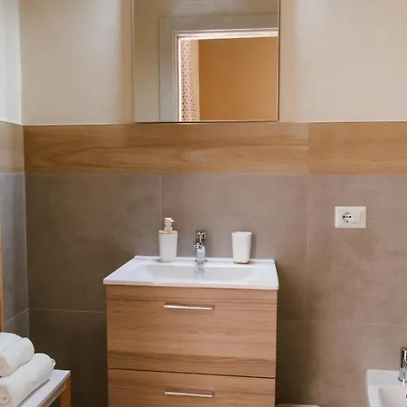 فندق مبيت وإفطار Guesthost - Maison Vittoria Comfortable And باري