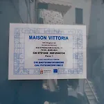 Guesthost - Maison Vittoria Comfortable And Bed & Breakfast Bari